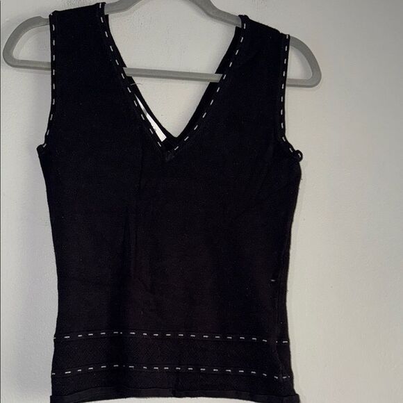 Max Studio Knit Sleeveless Tank Top - Picture 3 of 8